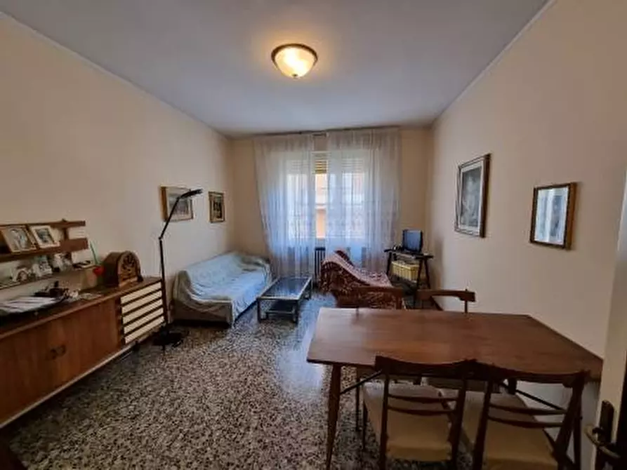 Immagine 1 di Appartamento in vendita  a Salsomaggiore Terme