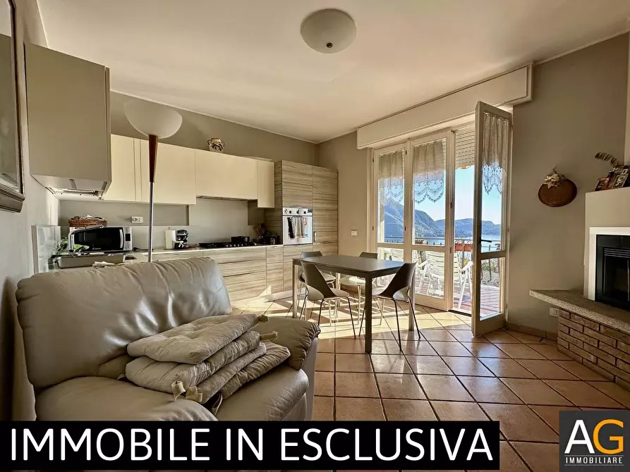 Immagine 1 di Appartamento in vendita  in via Nuova Intra Premeno a Arizzano