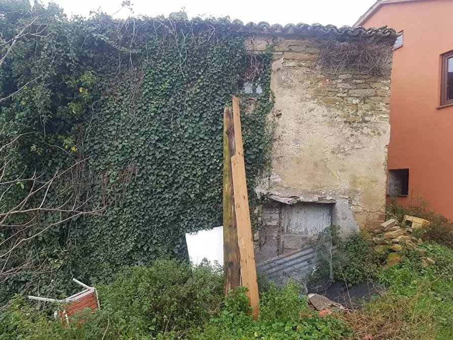 Immagine 1 di Rustico / casale in vendita  in Contrada Sant'Isidoro a Apiro
