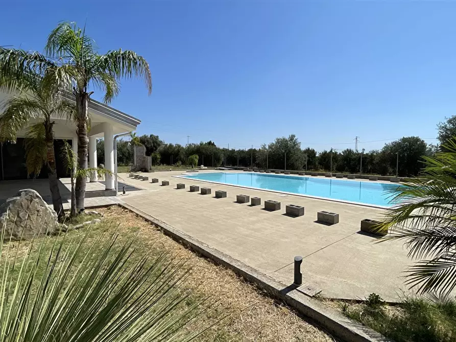 Immagine 1 di Villa in vendita  a Nova Siri