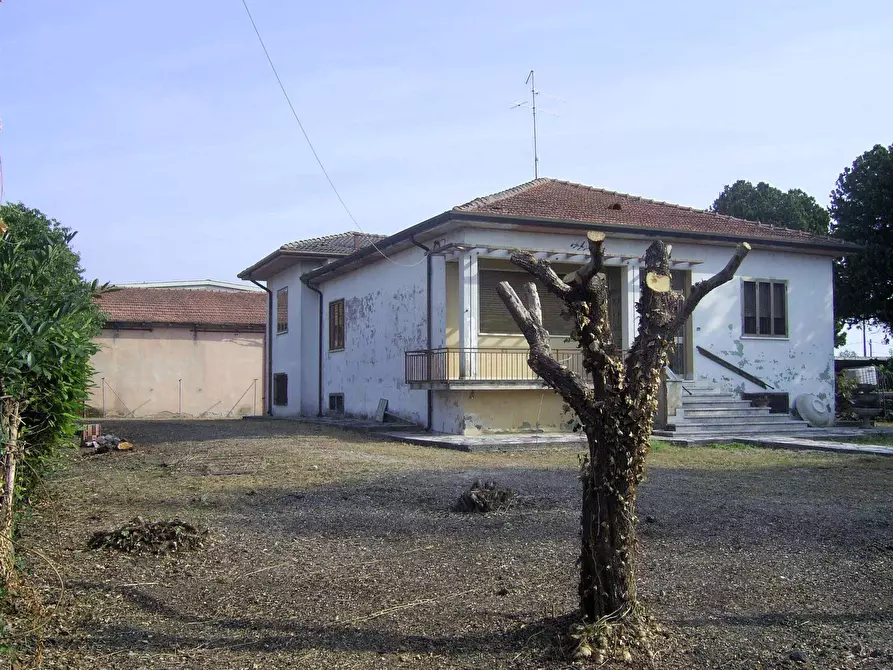 Immagine 1 di Casa indipendente in vendita  in via Pescine a Castelbelforte