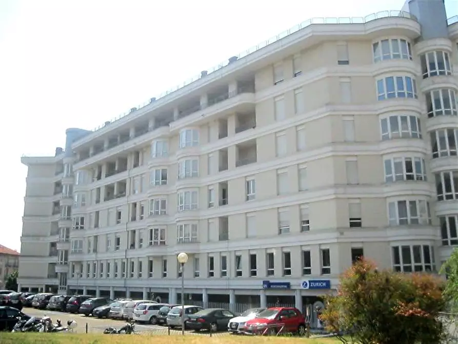 Immagine 1 di Appartamento in vendita  in Via Aldo Moro a Biella