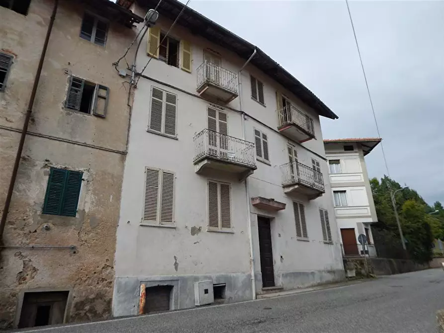 Immagine 1 di Casa indipendente in vendita  in borgata villa a Lessona