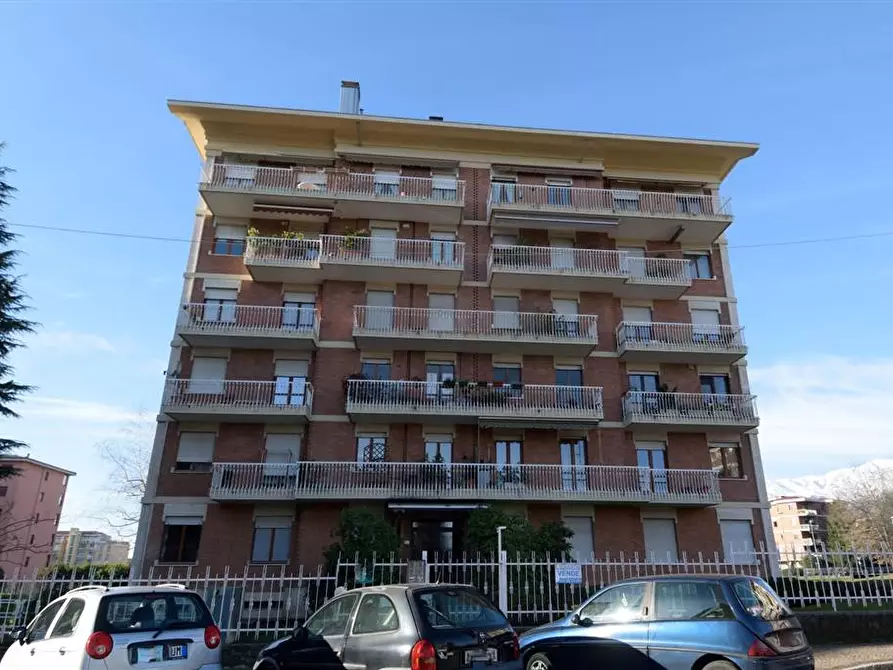 Immagine 1 di Appartamento in vendita  in macchieraldo a Biella