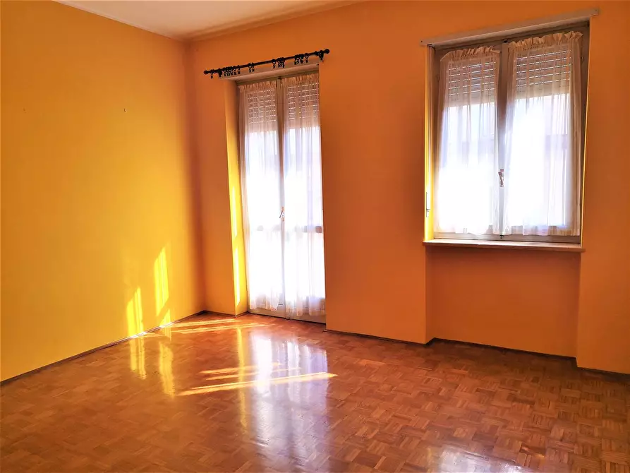 Immagine 1 di Appartamento in vendita  a Valdilana