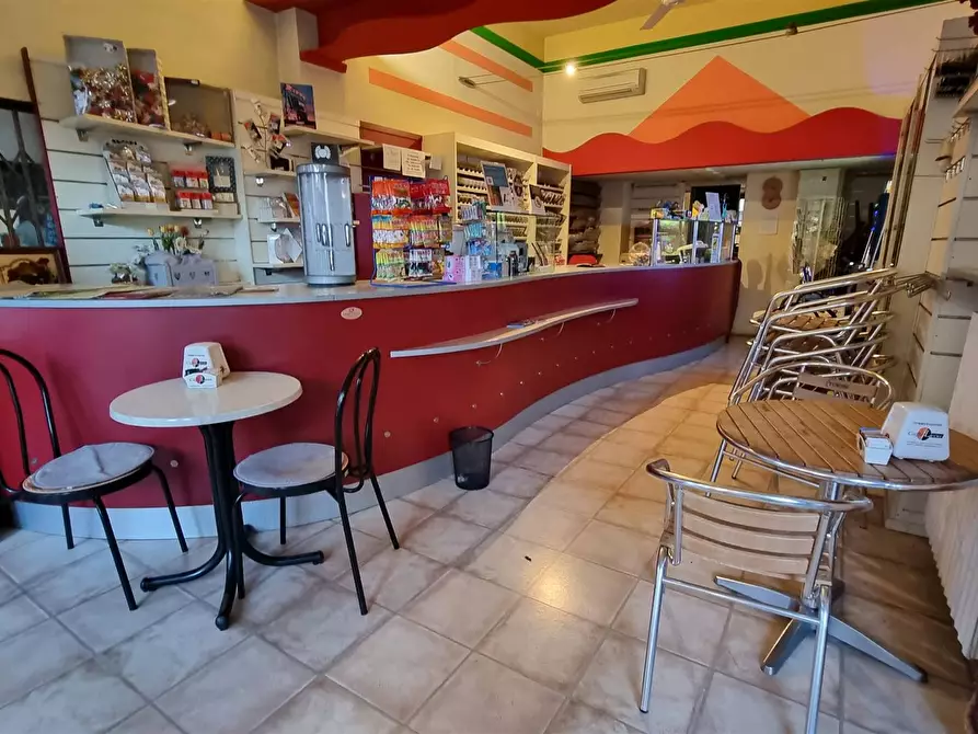 Immagine 1 di Bar / Ristorante in vendita  in Via mazzini a Cossato