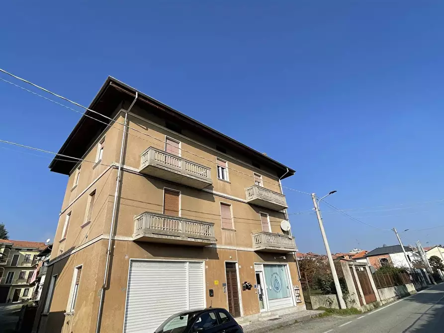 Immagine 1 di Appartamento in vendita  in Via Marconi a Cossato