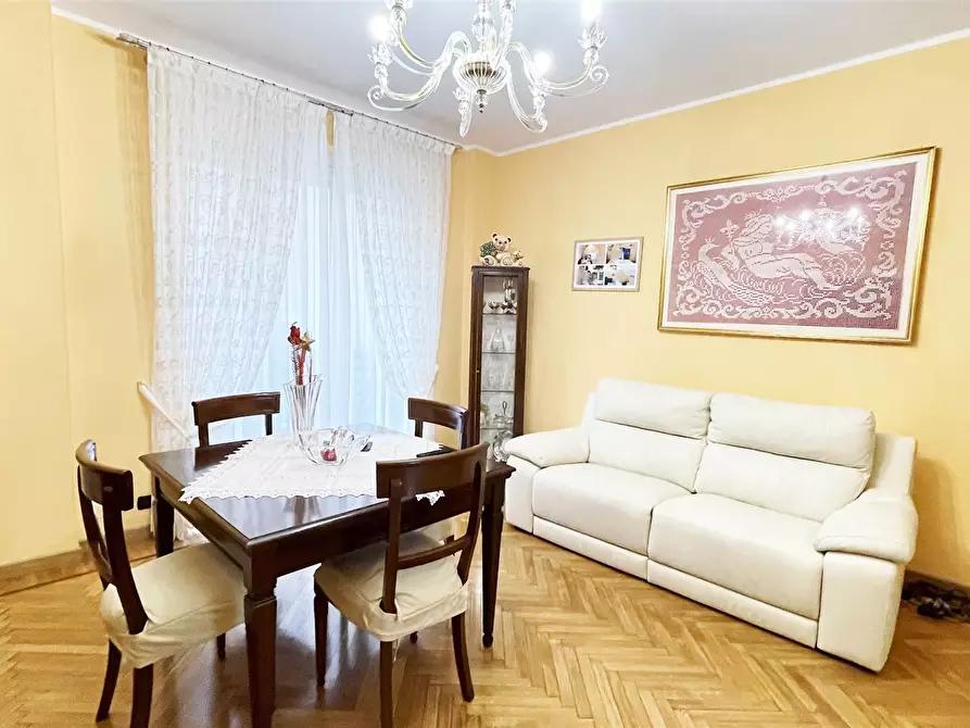 Immagine 1 di Appartamento in vendita  in Via Torino a Biella