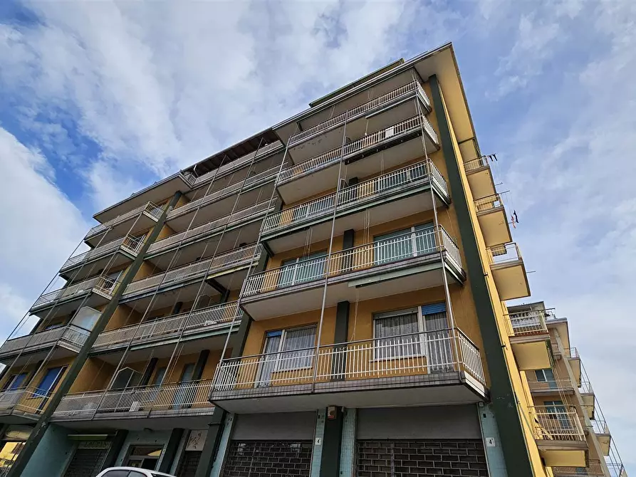 Immagine 1 di Appartamento in vendita  in via cucco a Biella