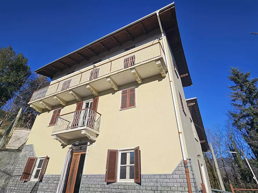 Immagine 1 di Casa indipendente in vendita  in frazione colongo a Valle San Nicolao