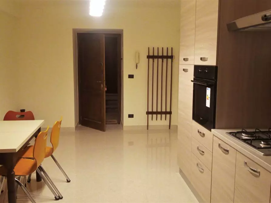 Immagine 1 di Appartamento in affitto  a Biella