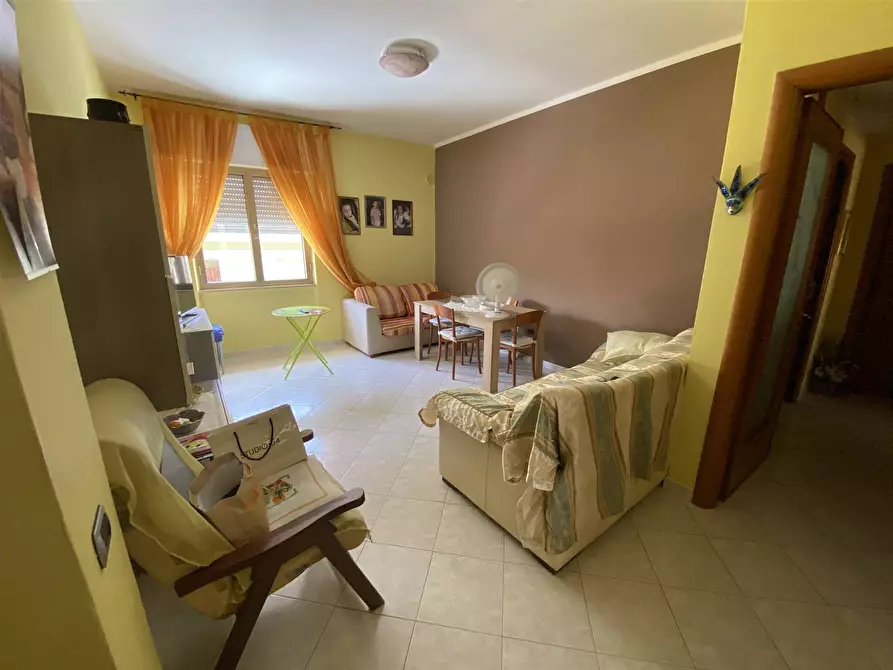 Immagine 1 di Appartamento in vendita  a Guasila
