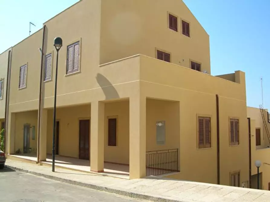Immagine 1 di Appartamento in vendita  in VIA G. PALAGONIA SINDACO a Menfi