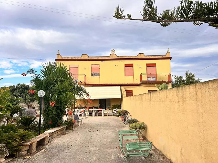 Immagine 1 di Villa in vendita  a Sciacca