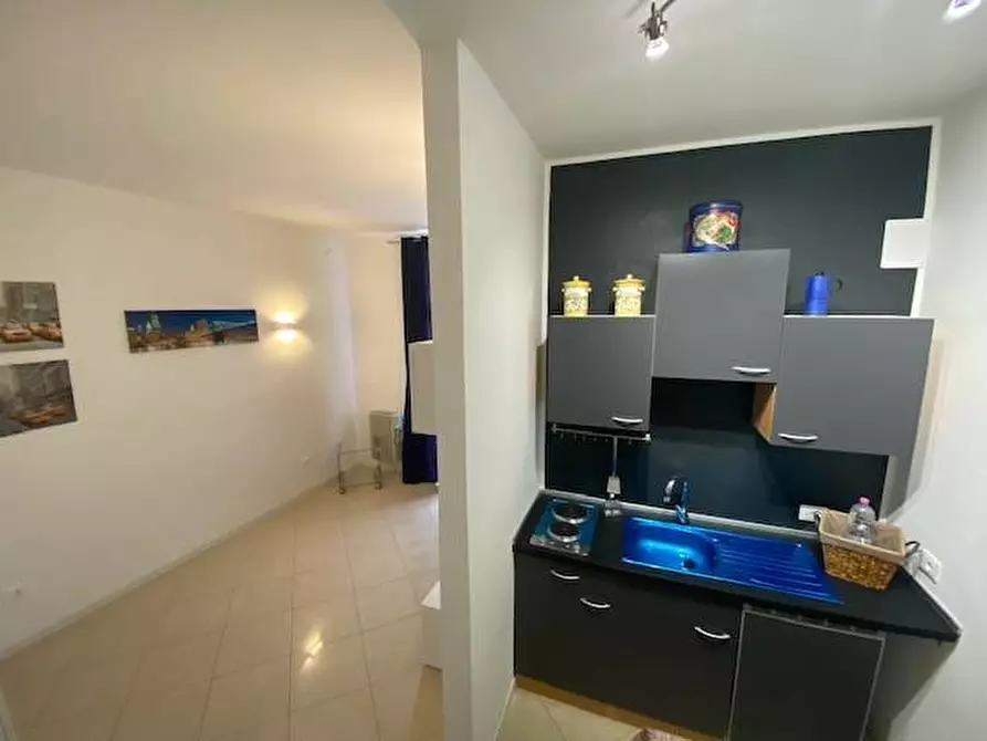 Immagine 1 di Appartamento in vendita  in via Garibaldi a Merano .Meran.