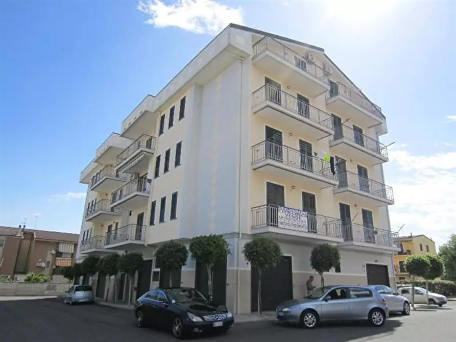 Immagine 1 di Appartamento in vendita  in VIA ASPROMONTE a Corigliano-Rossano