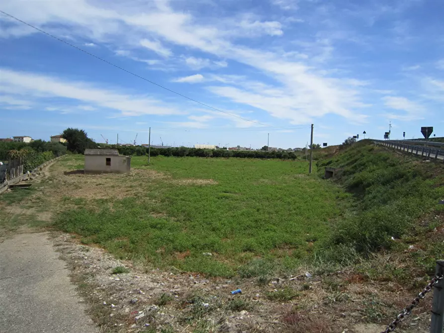 Immagine 1 di Terreno edificabile in vendita  in SS. 106 (Loc. Torricella) a Corigliano-Rossano