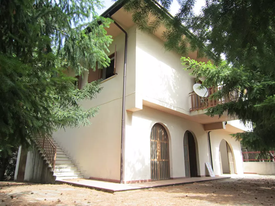 Immagine 1 di Villa in vendita  in VIA DELLE FRAGOLE a Corigliano-Rossano