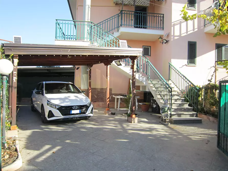 Immagine 1 di Appartamento in vendita  in VIA STOCCARDA a Bocchigliero