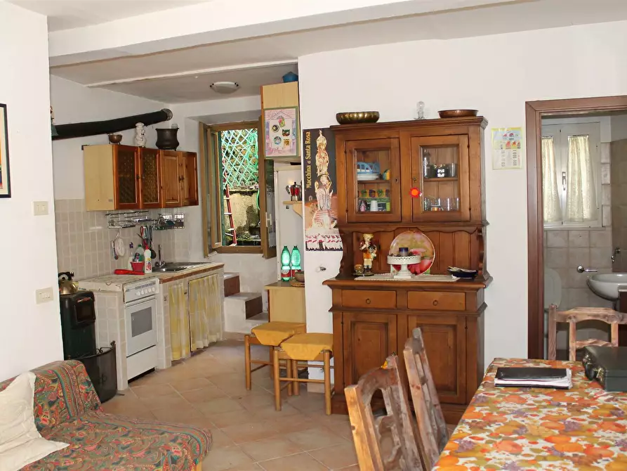 Immagine 1 di Appartamento in vendita  in Via Benedetto Brin a Soriano Nel Cimino