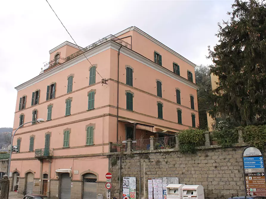 Immagine 1 di Appartamento in vendita  in Via Cesare Battisti a Soriano Nel Cimino