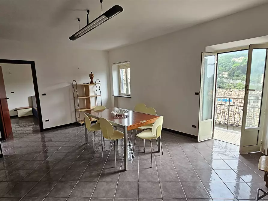 Immagine 1 di Appartamento in vendita  in VIA GOVERNO VECCHIO a Soriano Nel Cimino