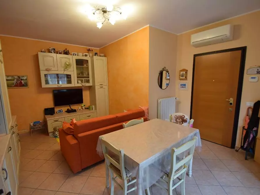 Immagine 1 di Appartamento in vendita  a Piacenza