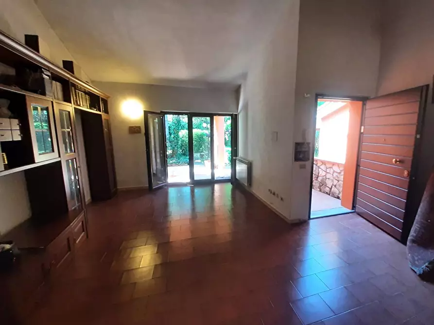Immagine 1 di Villa in vendita  a Terni