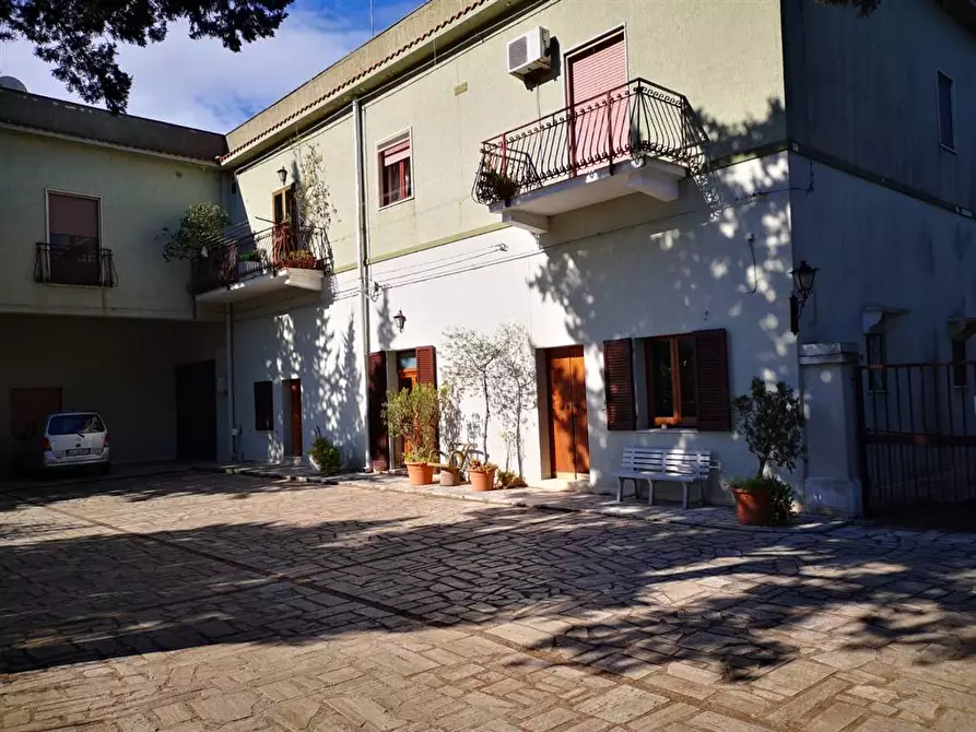Immagine 1 di Appartamento in vendita  in VIA LAGO DI CAREZZA a Taranto