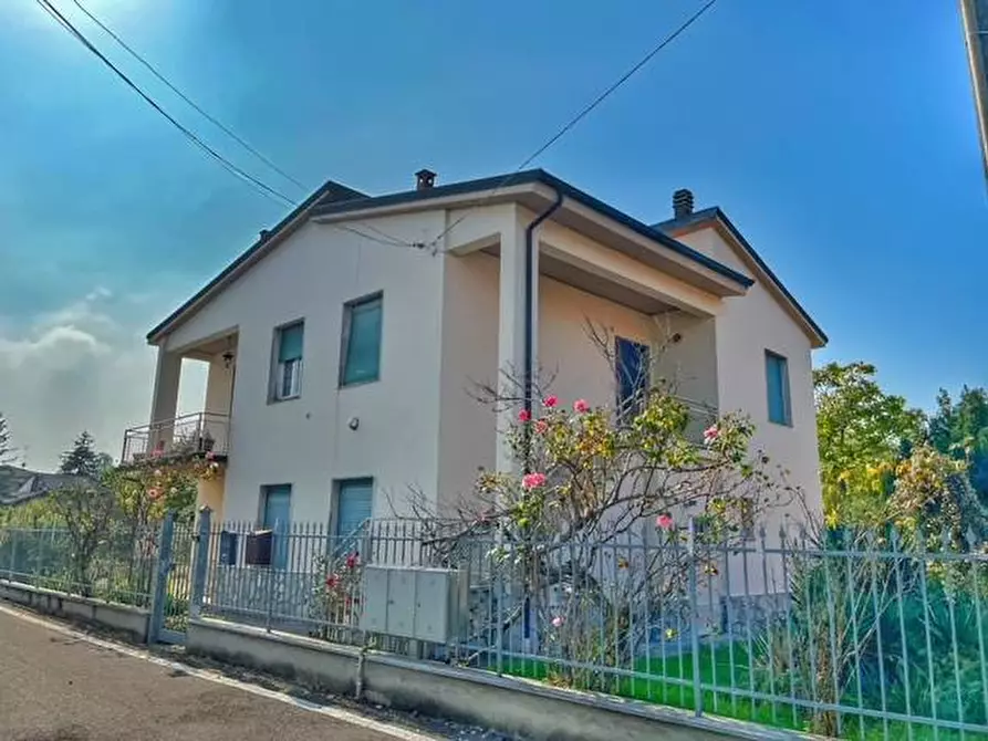 Immagine 1 di Casa indipendente in vendita  a Corvino San Quirico