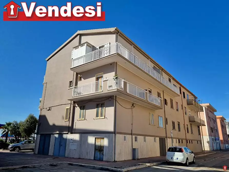 Immagine 1 di Appartamento in vendita  in VIA ANTONINO PIO a Margherita Di Savoia