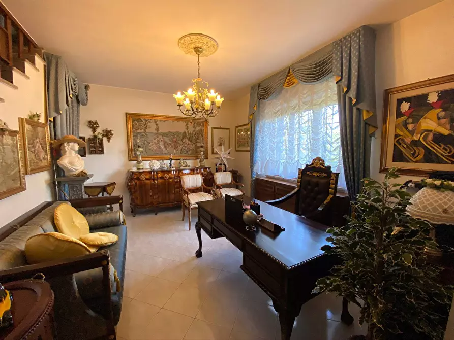 Immagine 1 di Villa in vendita  in Via Cardinal salotti a Montefiascone
