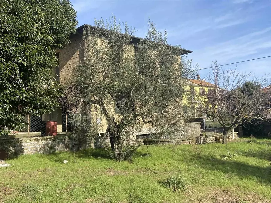 Immagine 1 di Appartamento in vendita  in via Giglio Vecchio a Montefiascone
