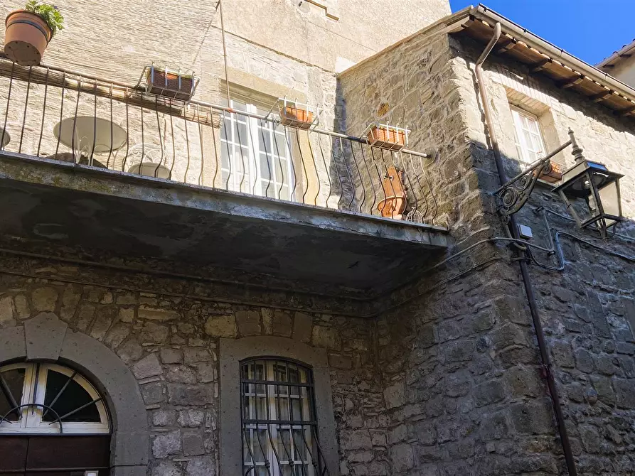 Immagine 1 di Casa indipendente in vendita  in via XXIV Maggio a Montefiascone
