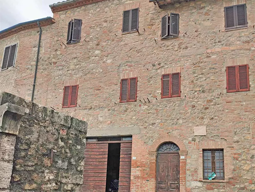 Immagine 1 di Appartamento in vendita  a Castiglione D'orcia