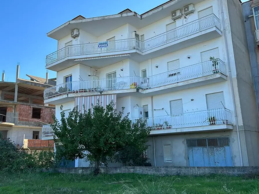 Immagine 1 di Appartamento in vendita  in Piazza enrico fermi a Ribera