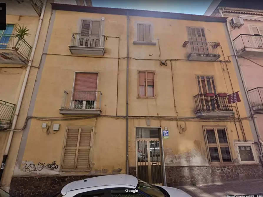 Immagine 1 di Appartamento in vendita  in calata s. vito a Salerno