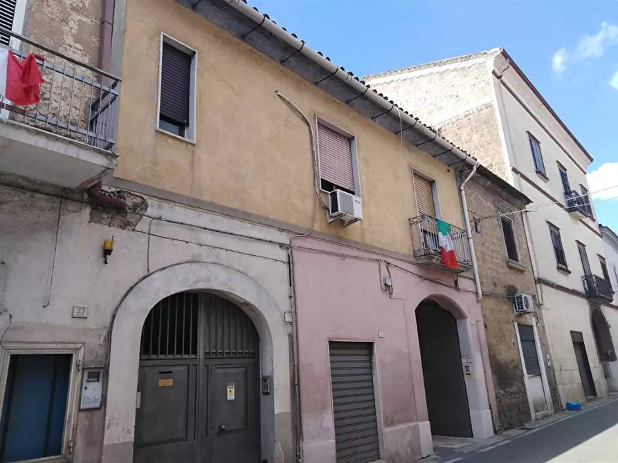 Immagine 1 di Appartamento in vendita  in Via Ponte a Caserta