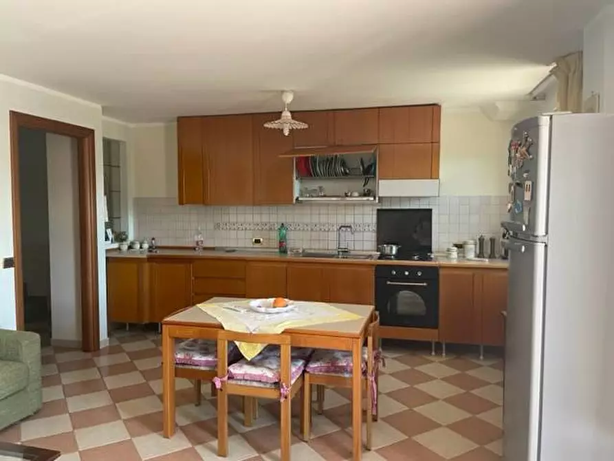 Immagine 1 di Casa indipendente in vendita  in Fontanesi Santa Lucia a Altilia