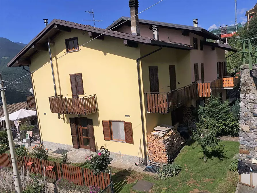 Immagine 1 di Villa in vendita  in Via Torchio a Caspoggio