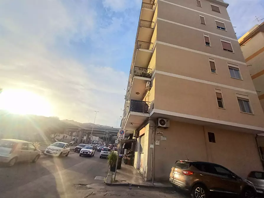 Immagine 1 di Appartamento in vendita  in Via Polveriera a Messina