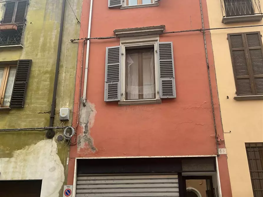 Immagine 1 di Appartamento in vendita  in VIA GASPARE LANDI a Piacenza