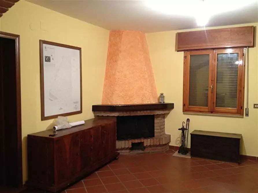 Immagine 1 di Casa indipendente in vendita  a Guastalla