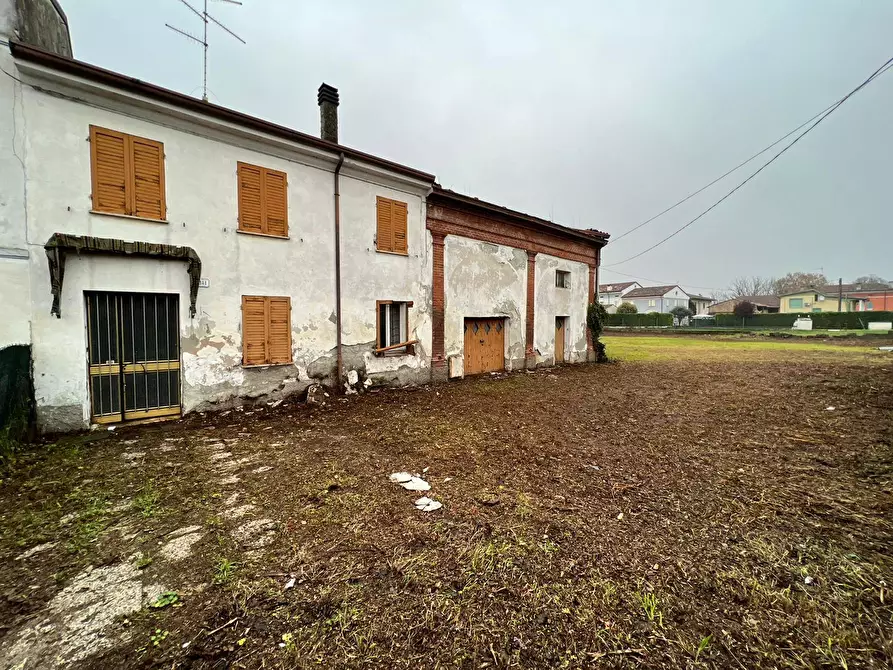 Immagine 1 di Rustico / casale in vendita  in VIA NAZIONALE a Luzzara