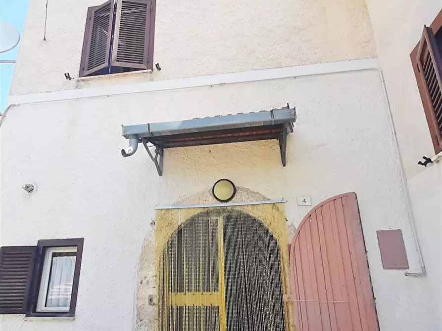 Immagine 1 di Appartamento in vendita  in Largo Cantalupo a Scurcola Marsicana