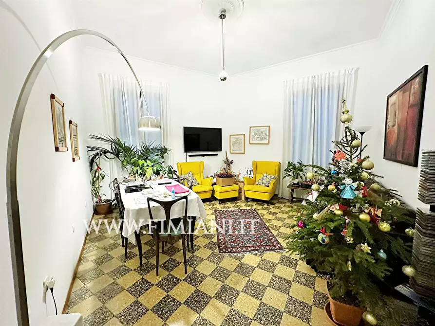 Immagine 1 di Appartamento in vendita  in Piazza G. Vieusseux a Firenze