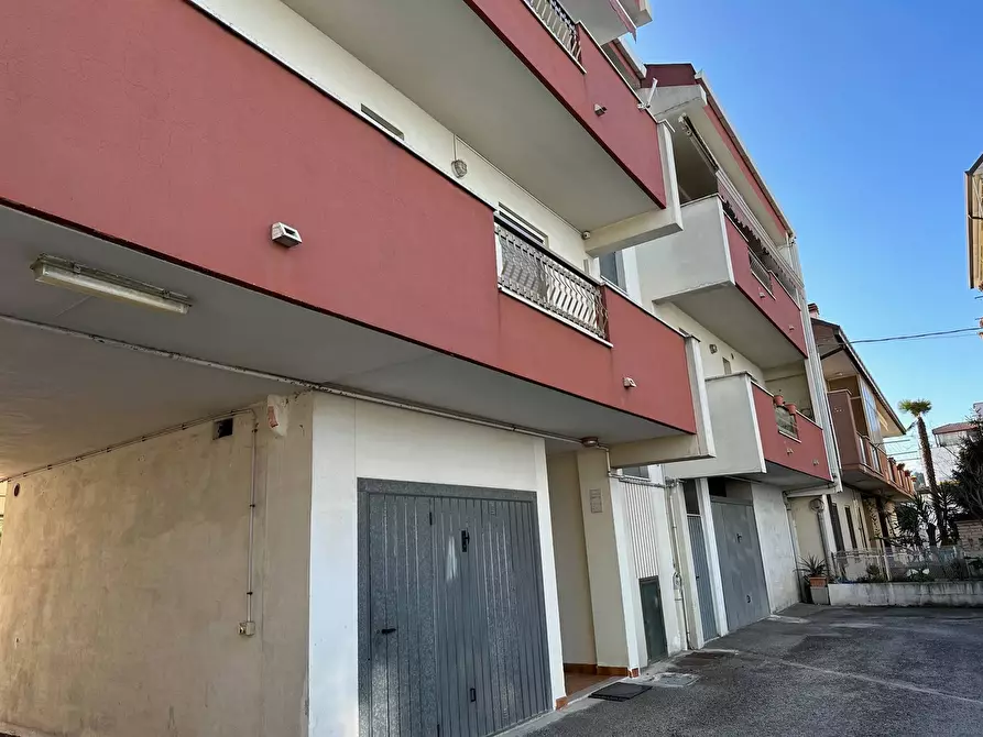Immagine 1 di Appartamento in vendita  in Via Benedetto Croce a Chieti
