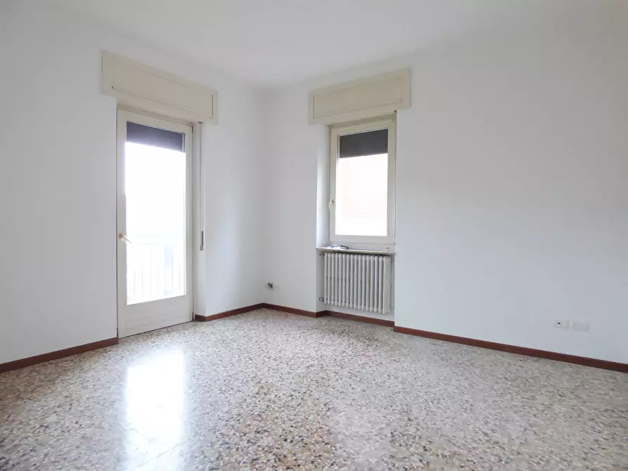Immagine 1 di Appartamento in affitto  a Verona