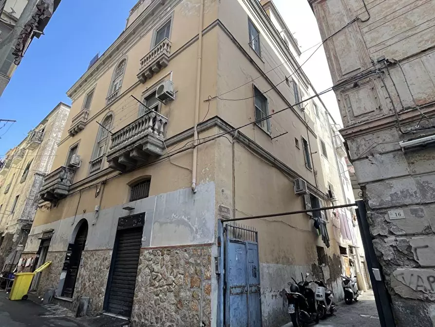 Immagine 1 di Appartamento in vendita  in Via principe amedeo a Castellammare Di Stabia