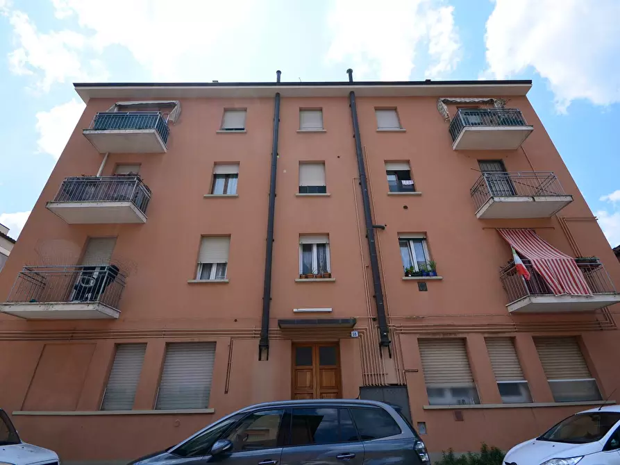 Immagine 1 di Appartamento in vendita  in VIA DELLA GUARDIA a Bologna